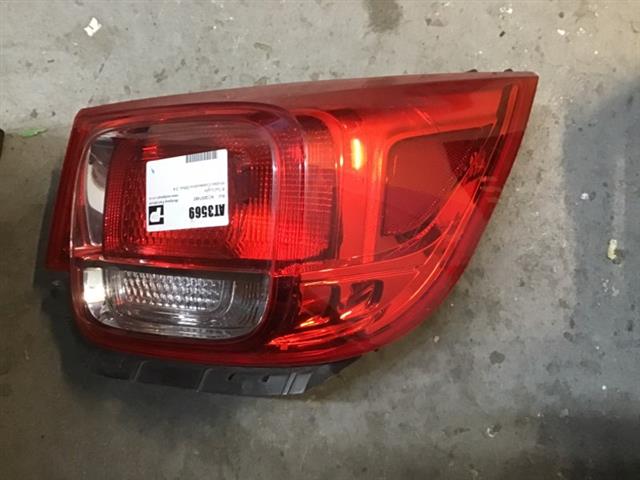 R Tail Light