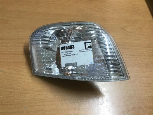 L Corner Light