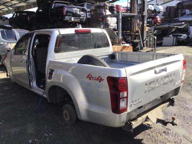 Isuzu-Comm D-Max - RF20 2017