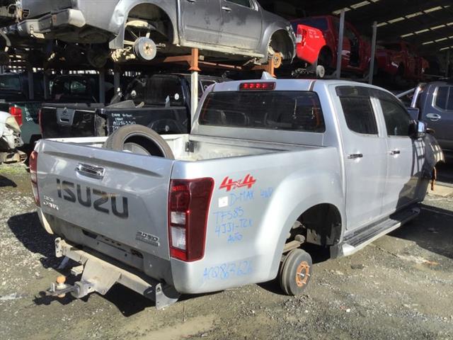 Isuzu-Comm D-Max - RF20 2017