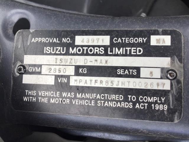 Isuzu-Comm D-Max - RF20 2017