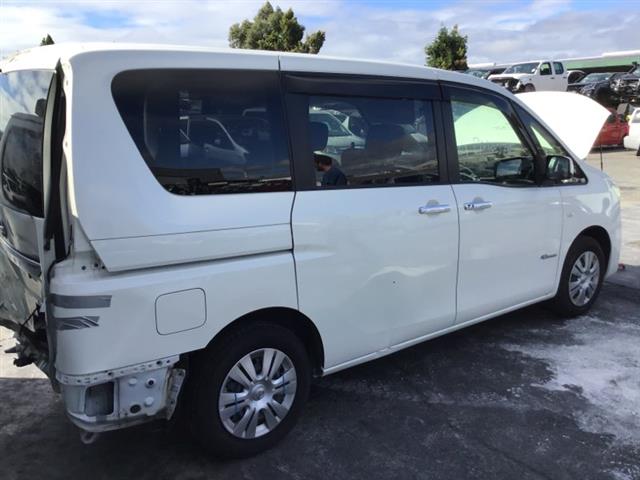 Nissan Serena - Other