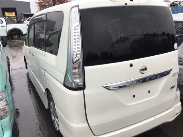 Nissan Serena - Other