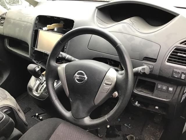 Nissan Serena - Other