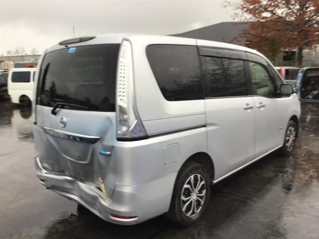 Nissan Serena - Other