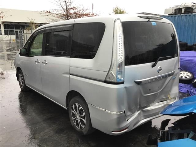 Nissan Serena - Other