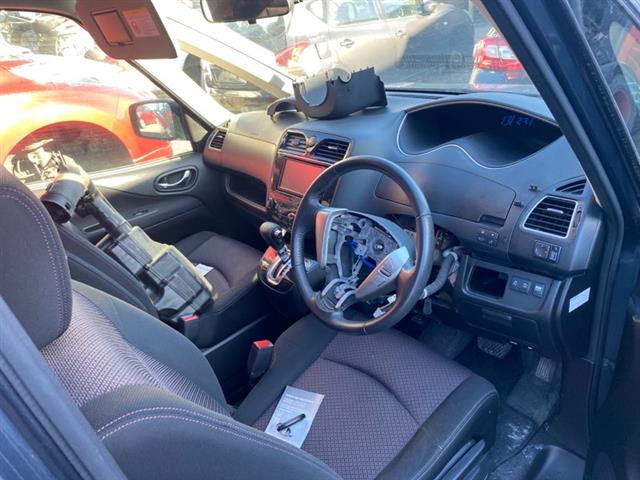 Nissan Serena - Other