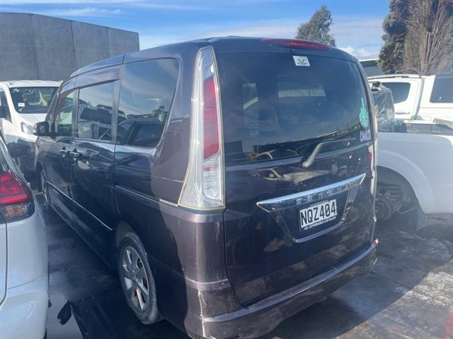 Nissan Serena - Other