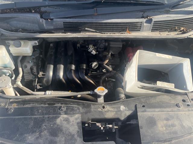 Nissan Serena - Other