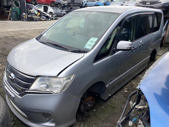 Nissan Serena - Other