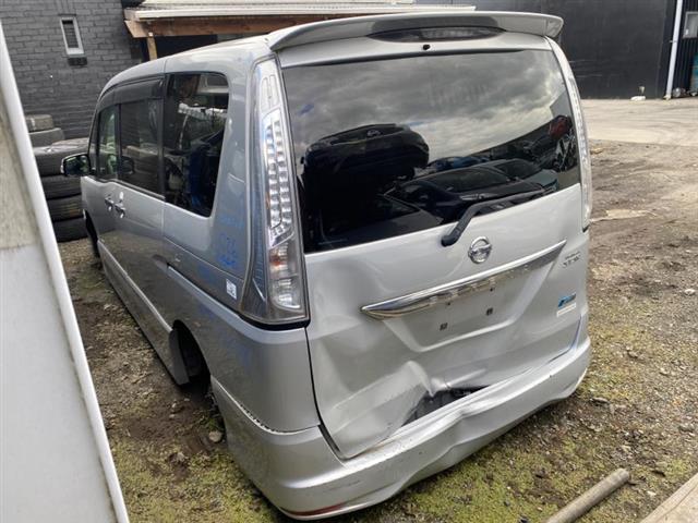 Nissan Serena - Other