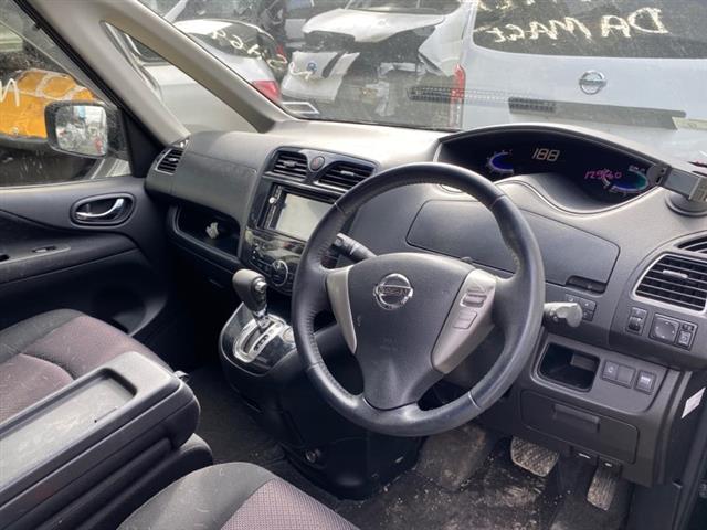 Nissan Serena - Other