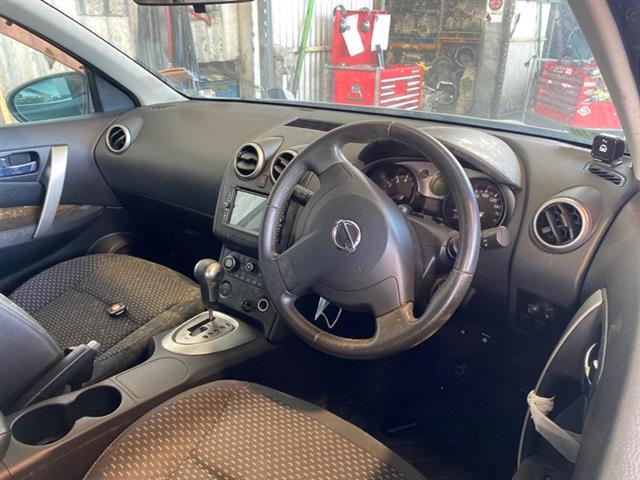 Nissan Lafesta - B30 2005-2010