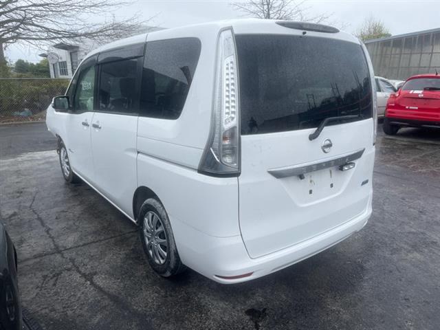 Nissan Serena - Other