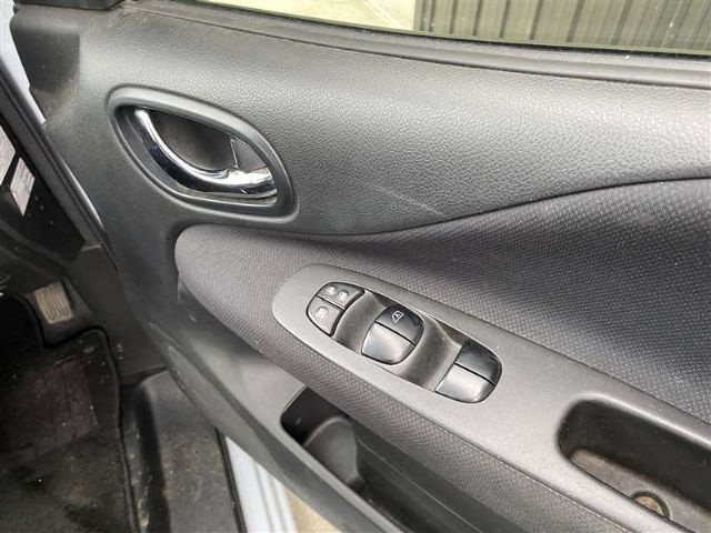 Nissan Serena - Other