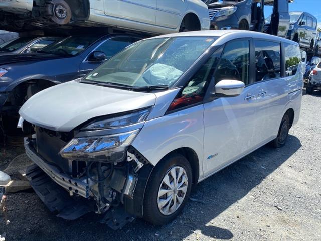 Nissan Serena - Other