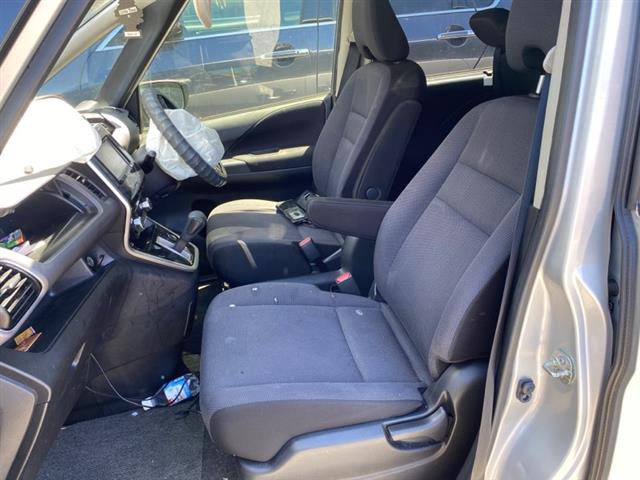 Nissan Serena - Other