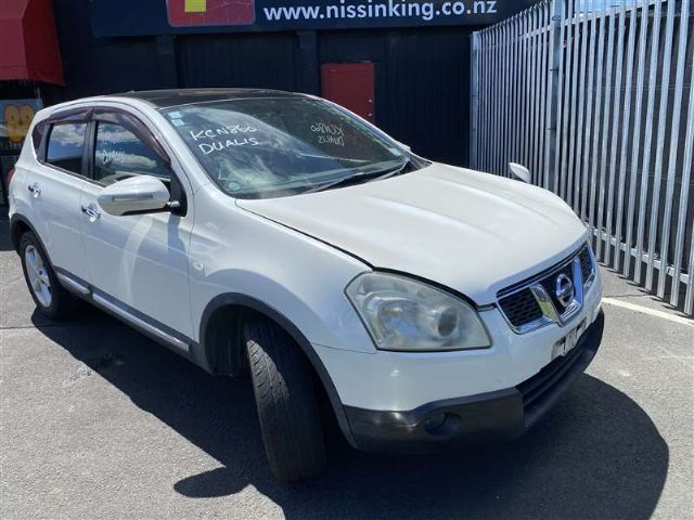 Nissan Lafesta - B30 2005-2010