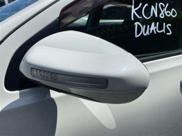 Nissan Lafesta - B30 2005-2010