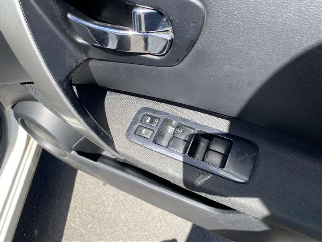 Nissan Lafesta - B30 2005-2010