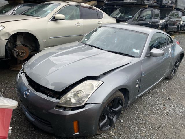 Nissan 350Z. - Z33 2003-2006