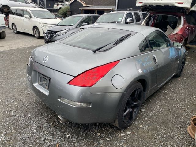 Nissan 350Z. - Z33 2003-2006