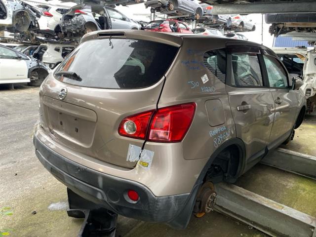 Nissan Lafesta - B30 2005-2010