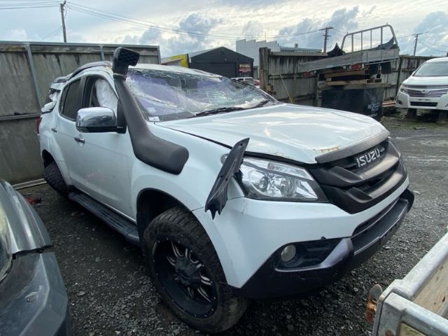 Isuzu MU - Other