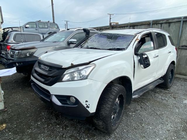 Isuzu MU - Other