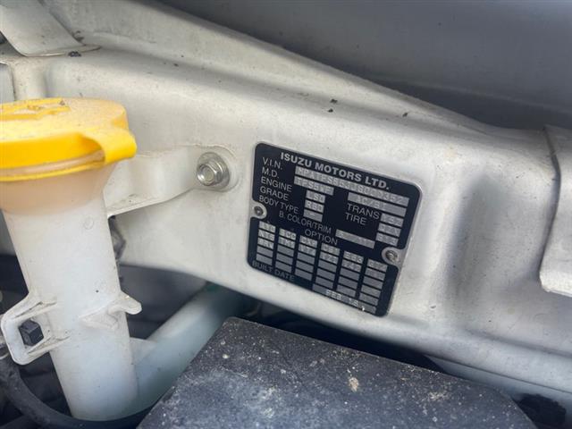 Isuzu-Comm D-Max - RF20 2017