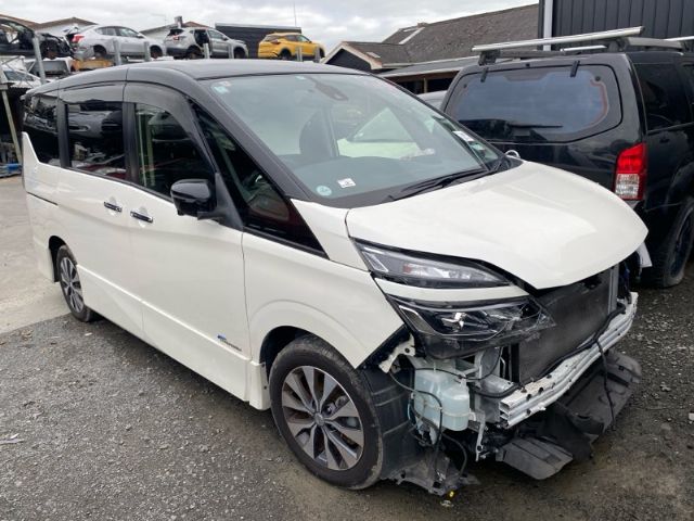 Nissan Serena - Other