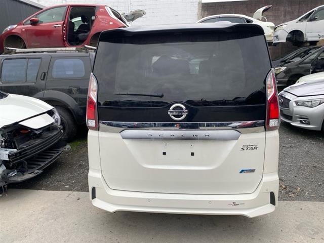Nissan Serena - Other