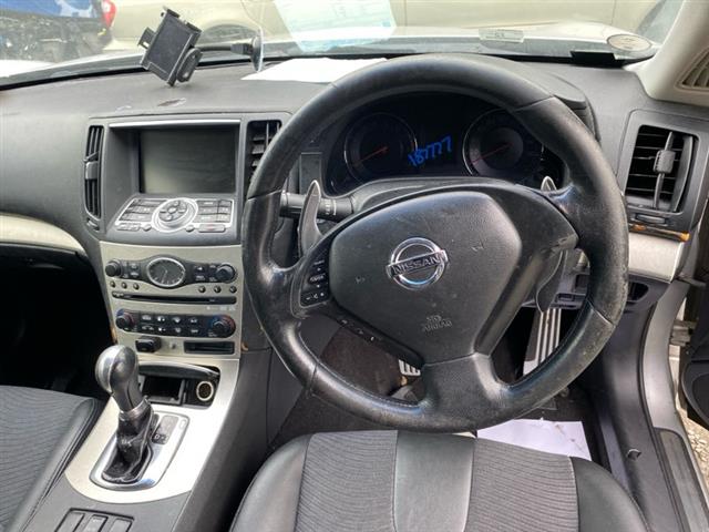 Nissan Skyline - V36 2006-2009