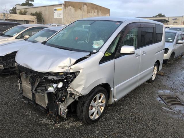 Nissan Serena - Other