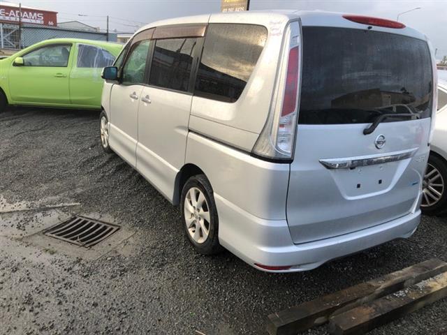 Nissan Serena - Other