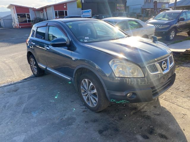 Nissan Lafesta - B30 2005-2010