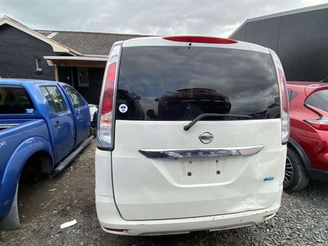 Nissan Serena - Other