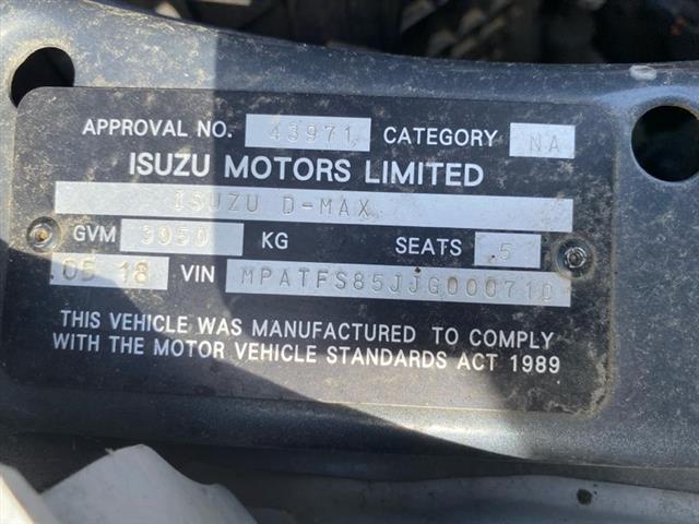 Isuzu-Comm D-Max - RF20 2017