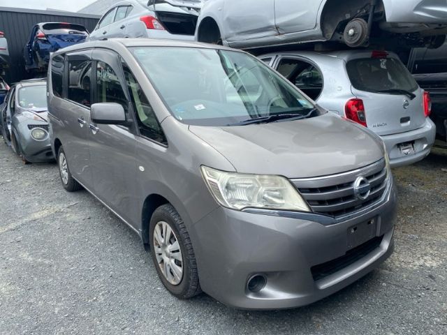 Nissan Serena - Other