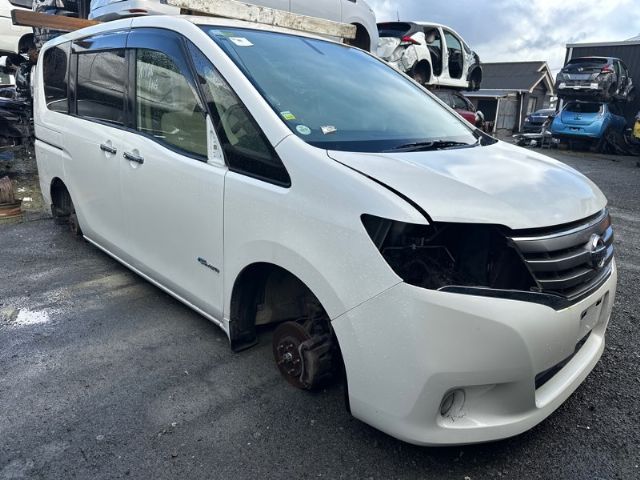 Nissan Serena - Other