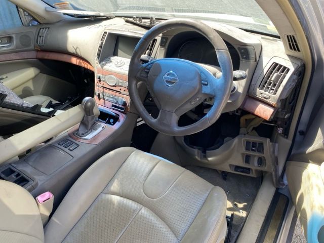 Nissan Skyline - V36 2006-2009