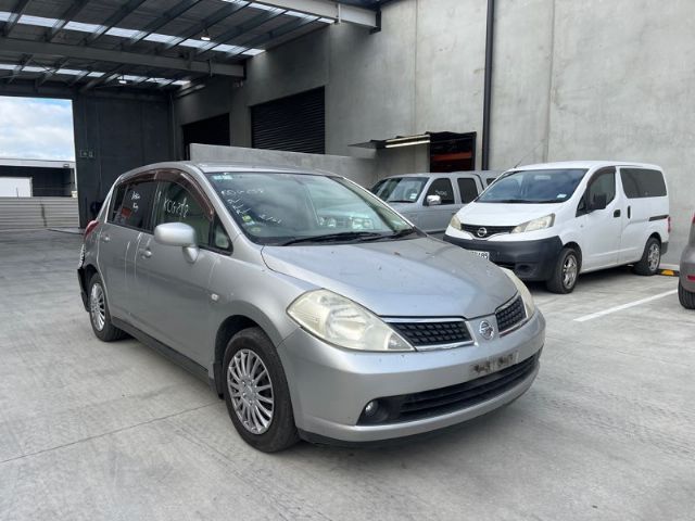 Nissan Tiida - C11 2004-2012