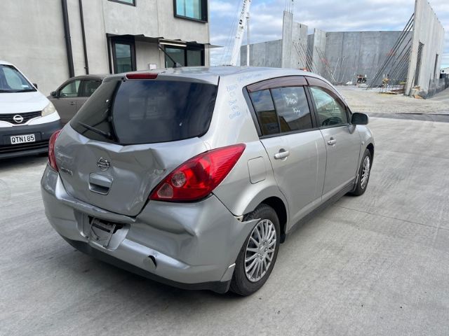 Nissan Tiida - C11 2004-2012