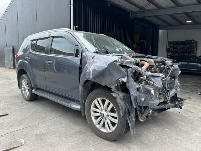Isuzu MU - Other