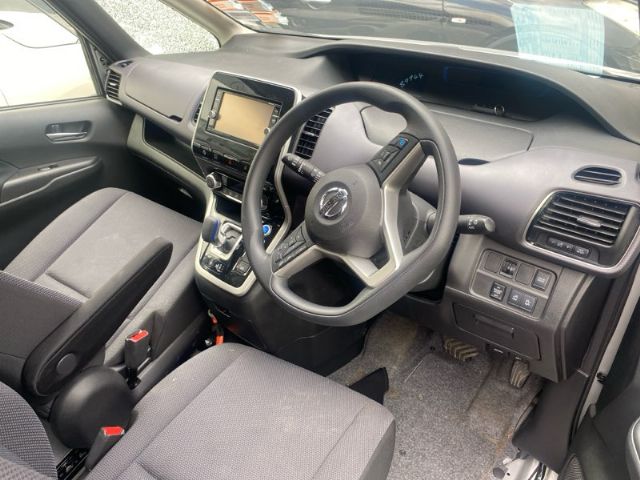 Nissan Serena - Other