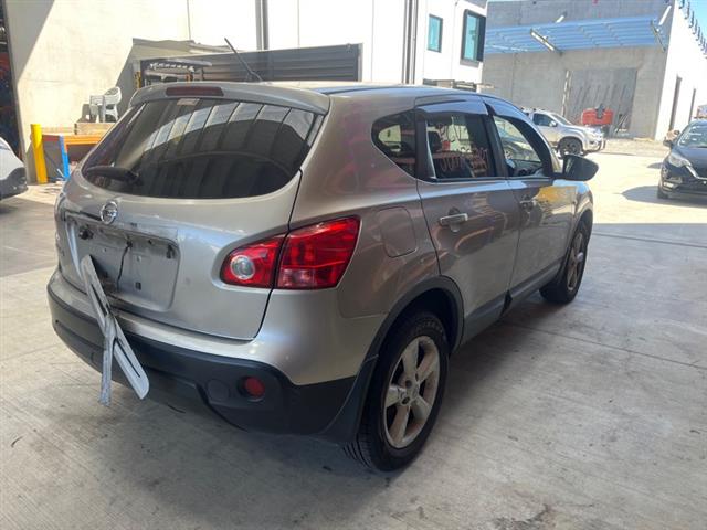 Nissan Lafesta - B30 2005-2010