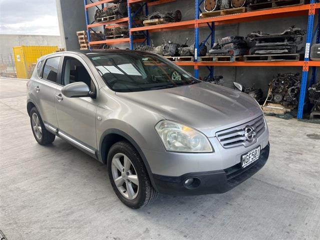 Nissan Lafesta - B30 2005-2010