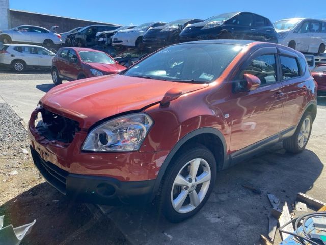 Nissan Lafesta - B30 2005-2010