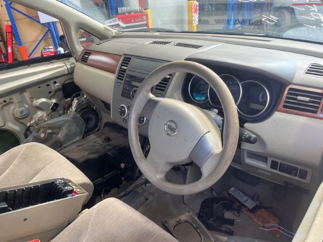 Nissan Tiida - C11 2004-2012