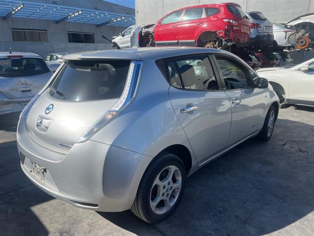 Nissan Leaf - AZEO Gen 2 12-16